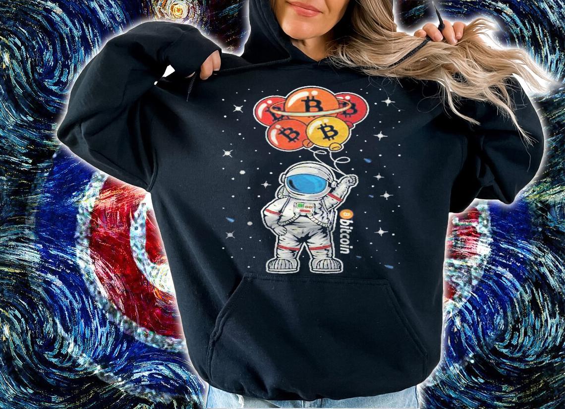 Bitcoin To The Moon Astronaut Btc Crypto Currency Blockchain Shirt t-shirt