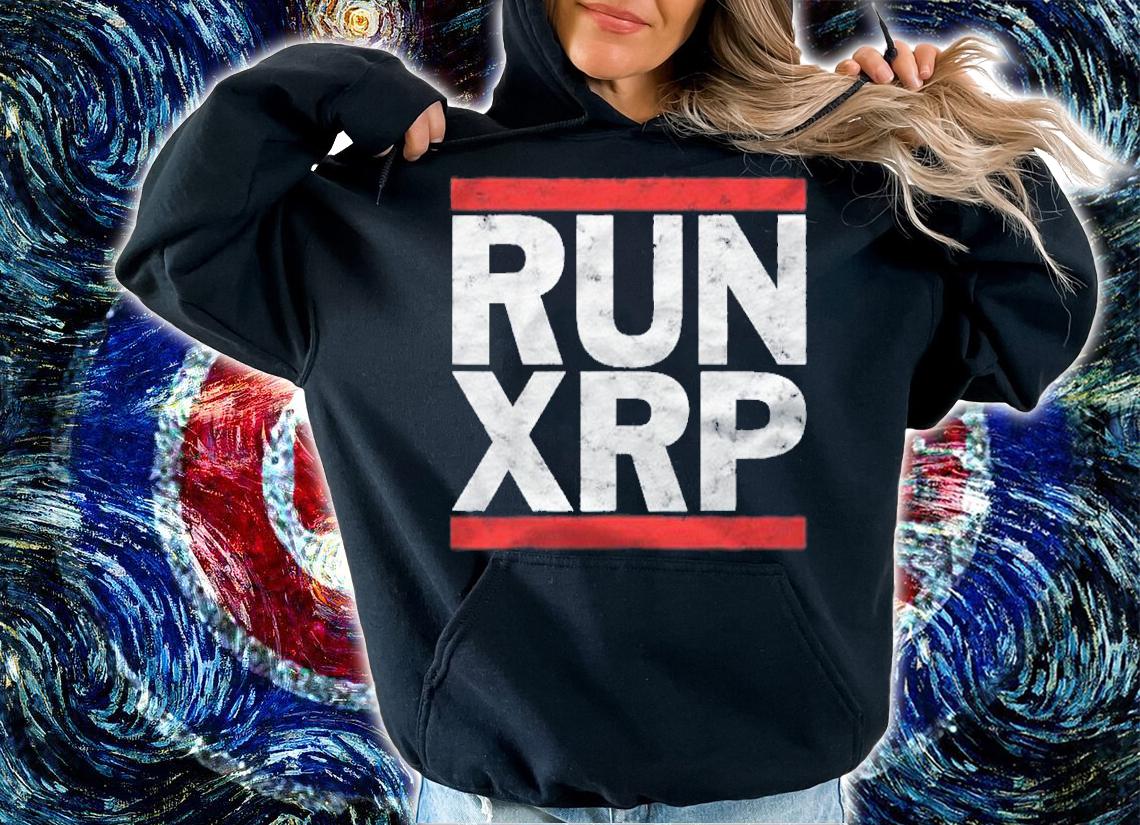 Mens Run Xrp Crypto Ripple Xrp To The Moon Shirt hoodie